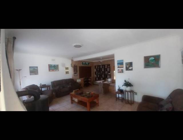 3 BEDROOM HOUSE FOR SALE IN MARLANDS